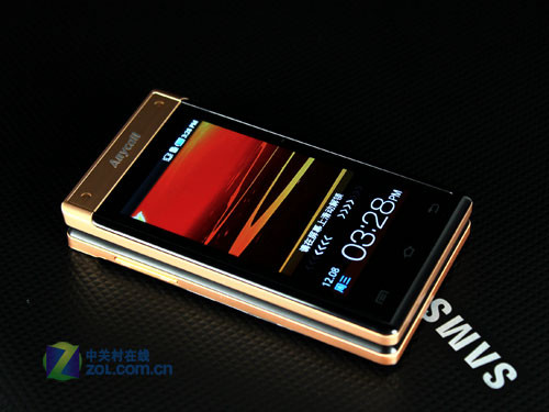 Android2.2双触控屏 三星W899静态评测