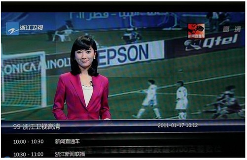 当然,海美迪HiTV1000高清播放功能也不逊色,几乎通吃目前网络上所有的电影格式。可播放丰富的在线影片资源也相当丰富,其中还包括不少720P的高清影片。包括百度奇艺,QQ LIVE,优酷影视,PLU星际联赛,迅雷在线,酷6剧场,优朋普乐,搜狐高清,CNTV(51个台)/天翼(109个电视台)等视频播放平台。HiTV1000还内嵌了浏览器,支持遥控器和无线鼠标、无线键盘操作上网,可以让你像使用电脑一样上网发微博。HiTV1000丰富的功能,不断刷新着高清机的使用体验,是高清播放机成为了你家中不可缺少的影