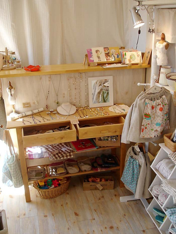 堪比杂货铺 众多邋遢女孩的凌乱房间-第8页-家