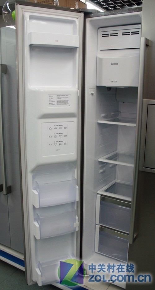 硬朗冷峻外观 西门子对开门冰箱现两万