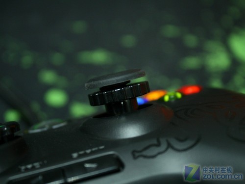 反抗无用 Razer昂萨凌豹赛事级手柄首测