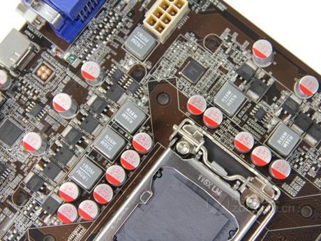 【SY-A7M3+ 节能版和MIH67M-HU3-LF哪个好