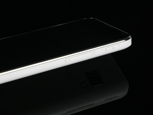 17张大图首曝5吋三星Galaxy G70平板