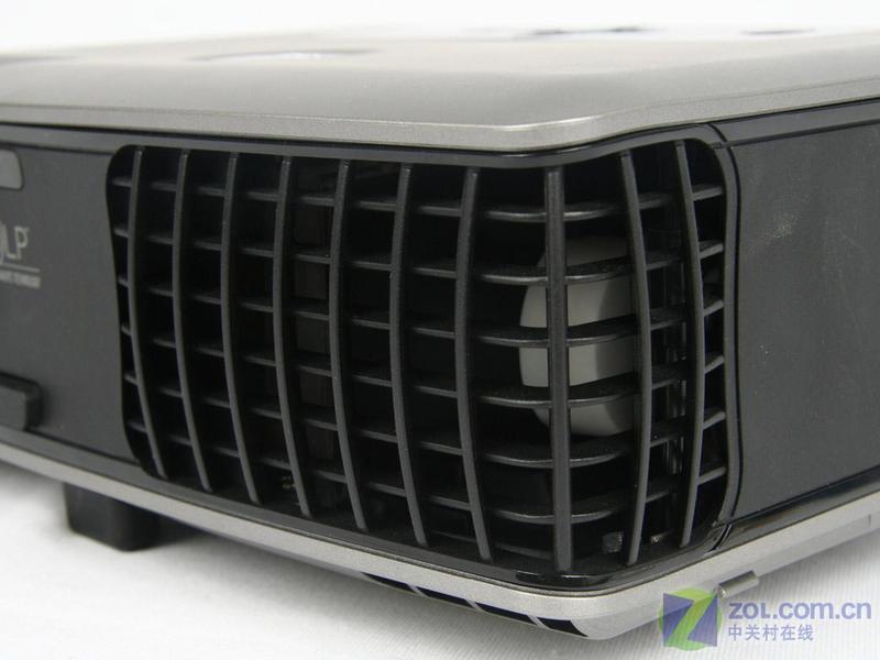 ������DELL��2400MP ��1��