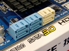 技嘉