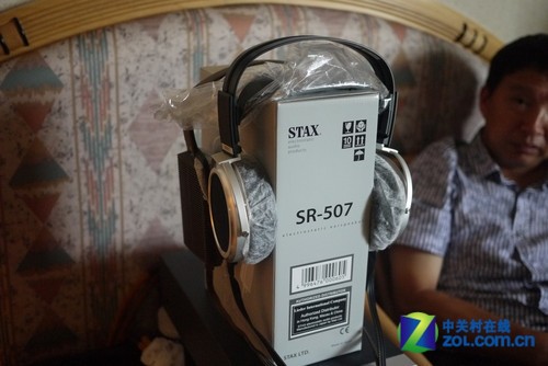 白天鹅2011:日本静电耳机神器展会曝光