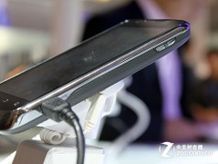 双核1.2GHz支持LTE 中兴Arthur亮相通讯展 