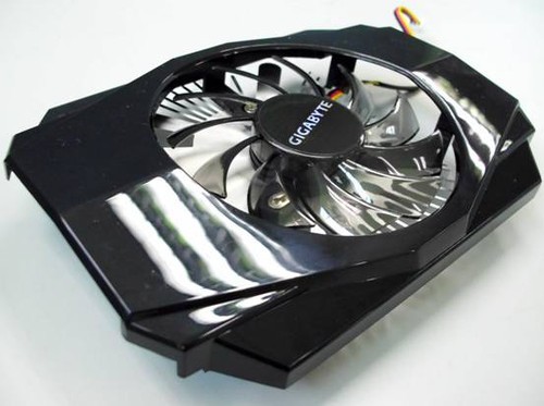 技嘉显卡大促销，超耐久GT430对阵HD6570 