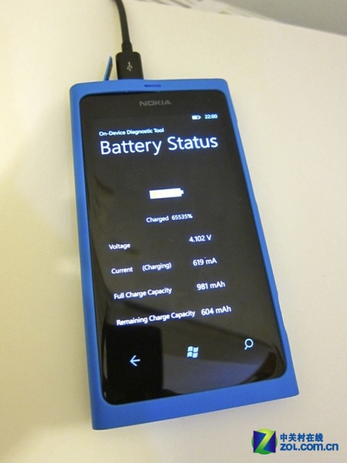 电池没问题 诺基亚发表Lumia 800问题声明_诺基亚 800