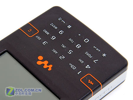 ���ᰮ���ţ�Sony Ericsson��W958cͼƬ���� ��18�� -ZOL�йش����ߵ�18��