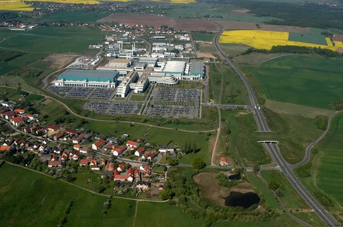 3D芯片堆叠时代即将到来?GF晶圆厂更新_显卡