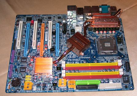 ���ܳ�ɫ!���ζ���680i SLI�������ȿ�ͼƬ����,ͼ2-ZOL�йش����ߵ�2��