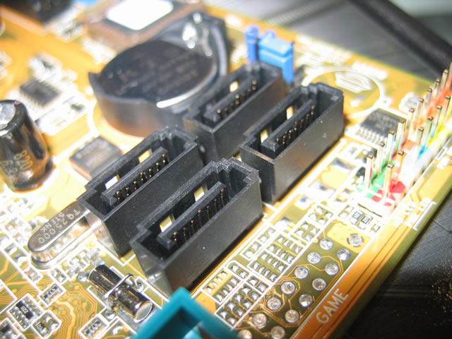 ��˶��ASUS��A8N-VM CSMͼƬ���� ��4�� -ZOL�йش����ߵ�4��