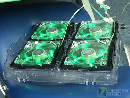 FX-72������������� 4X4ƽ̨���ȿ�ͼƬ����,ͼ9-ZOL�йش����ߵ�9��