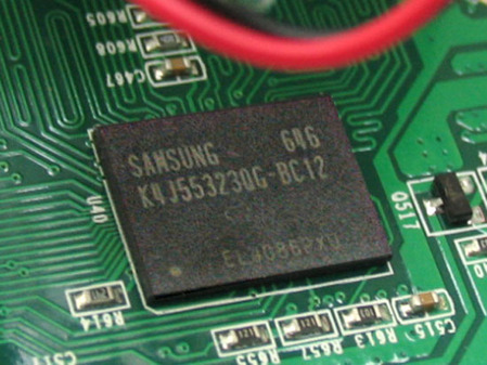 逼死X1650XT,AIC高频率-1.2ns 7600GS售688