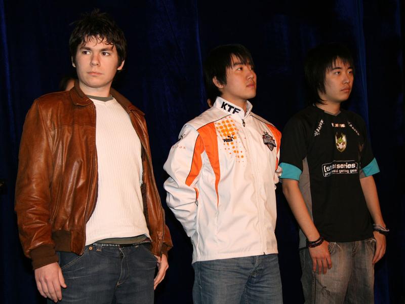 ����IEST2006��Ļʽ�ֳ� ��ѡ�ֺ�ӰͼƬ����,ͼ2-ZOL�йش����ߵ�2��
