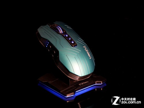 ��ս��ʿ���� ����X300 PK �޼�G700 
