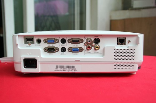 看家庭影院就买NEC V260W+