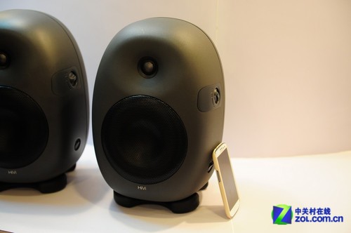 音响展2012:hivi惠威x5监听音箱亮相