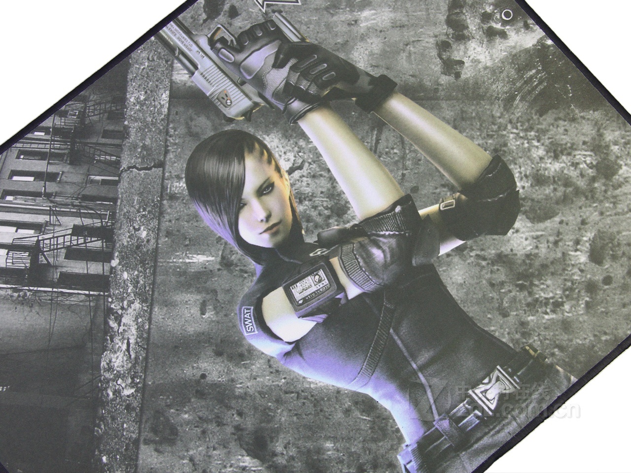 razer 重装甲虫《穿越火线》潘多拉保卫者特别版