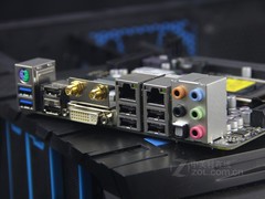 GA-Z77N WIFI I/Oӿͼ 