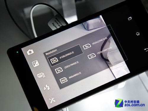 �����׿��ĺ� 5Ӣ������Xperia Z���� 