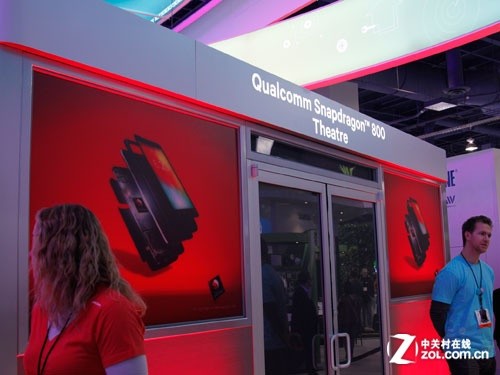 ����800�ж�ǿ? ���㿴CES2013��ͨչ̨ 