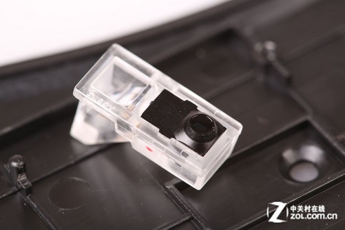 血手幽灵游戏鼠标所使用的无孔透镜