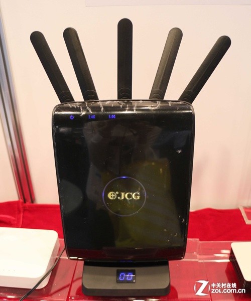 CeBIT2013��JCGЯ��Ʒ·������¹���չ 
