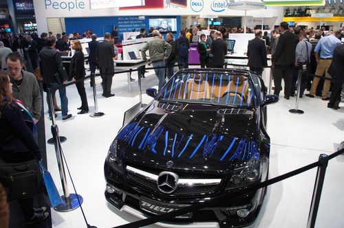 CeBIT������չ�����ֶ��������ܳ�(ͼ) 