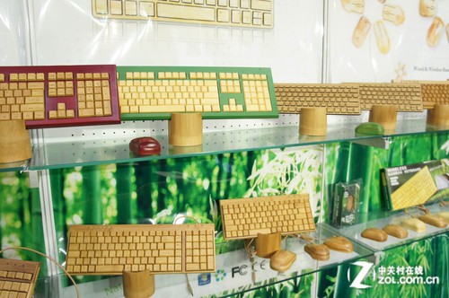 ������滷�� ����ľ����������CeBIT 