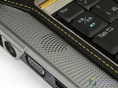 极尊贵 华硕兰博基尼2笔记本独家图赏