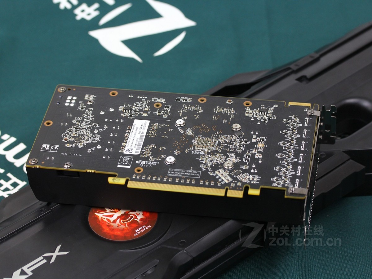 【高清图】 xfx讯景(xfx)hd7770魔神实拍图 图110