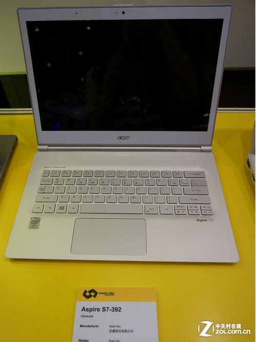 COMPUTEX d&i�󽱹��� �곞��˶ն��� 