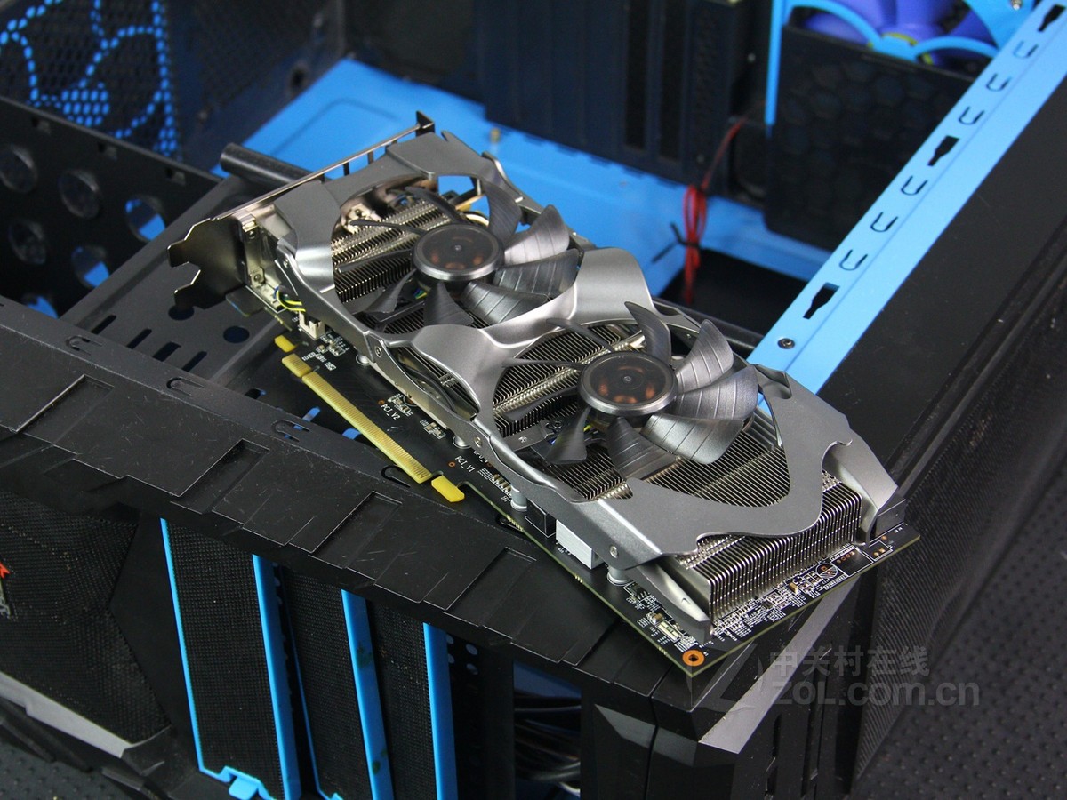 产品相关    影驰gtx760四星黑将  自动播放 原图下载 2/30登录