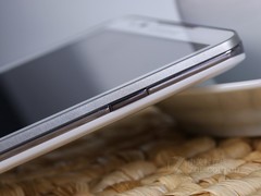 没抢到红米? 看这8款千元大屏四核手机