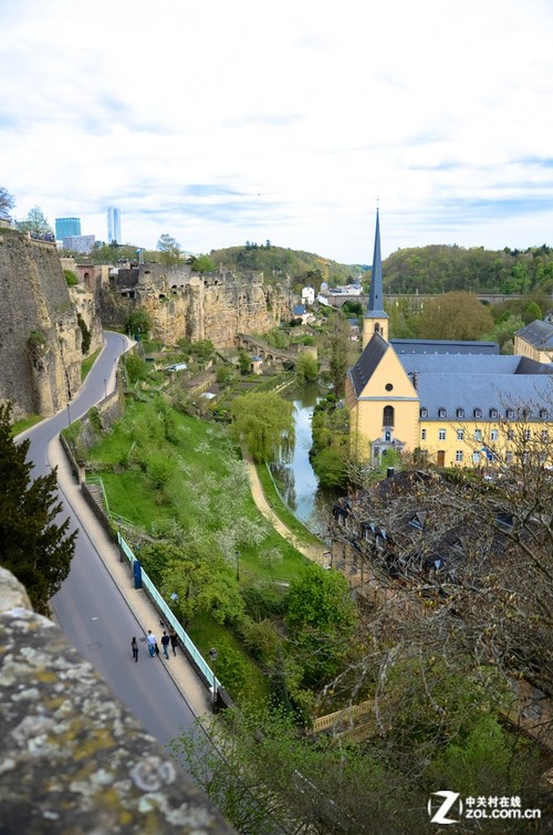 ��C������ վ������ŷ����̨�Ͽ��羰 