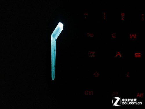 װ̫߶ˣ G103ײ 