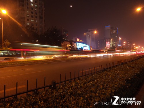 ҹ S4 zoomҹɫ 