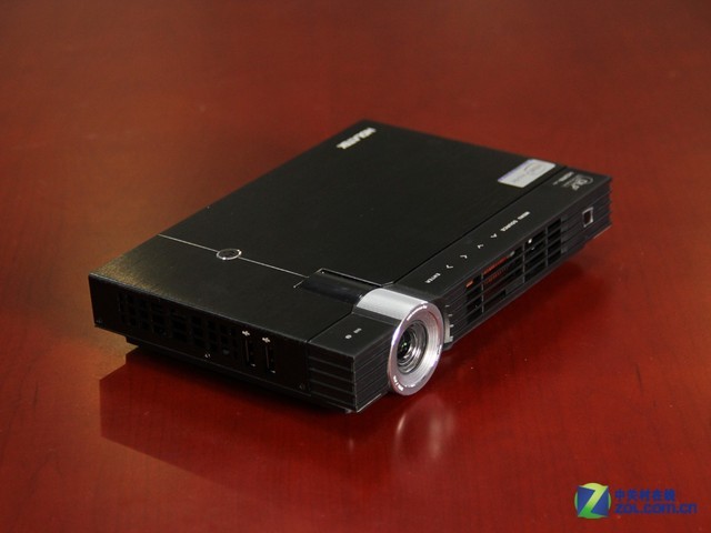 内置Windows7操作系统 HOLATEK A2图赏