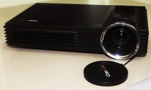 一门双杰 初探酷乐视s1高性能led投影机