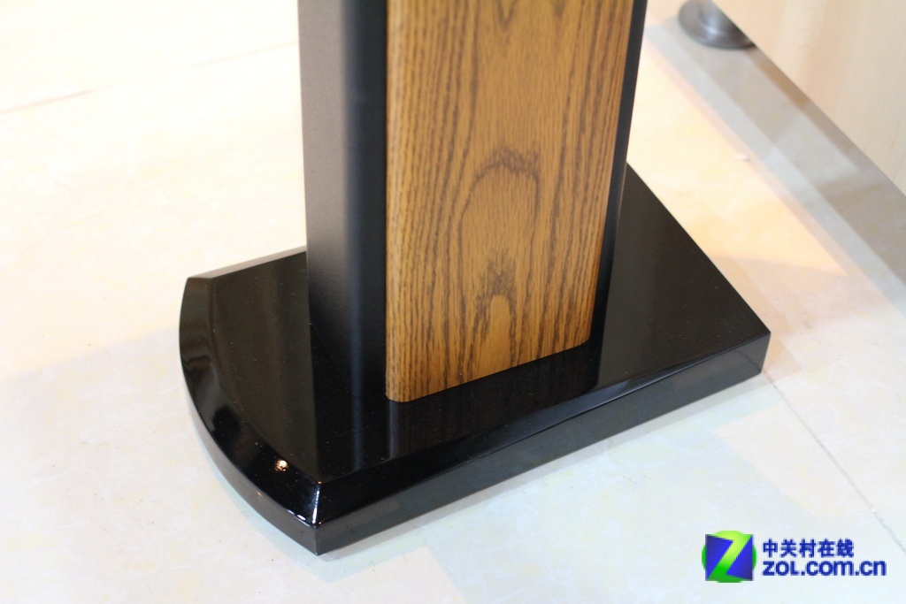 音箱 惠威音箱 惠威m806b 图片 返回综述页68 / 75隐藏