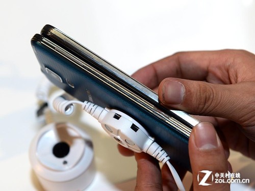 ����Ҳ�ͬ ����GALAXY S4/S5�����Ա� 