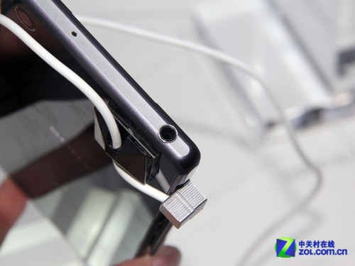 骁龙800+3GB运存 索尼Xperia Z2上手