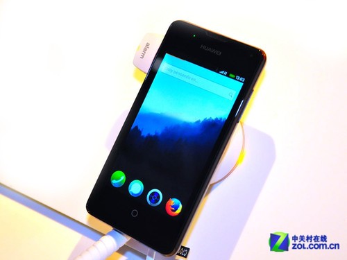 Firefox OSϵͳ С�ɻ�ΪY300�ս�MWC 
