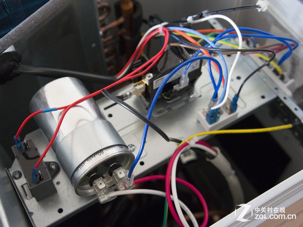 大块头的强效性能 科龙新立柜空调拆解 (10/23)