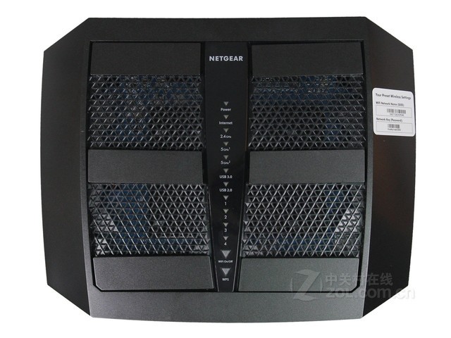 NETGEAR R8000ƼǼ5