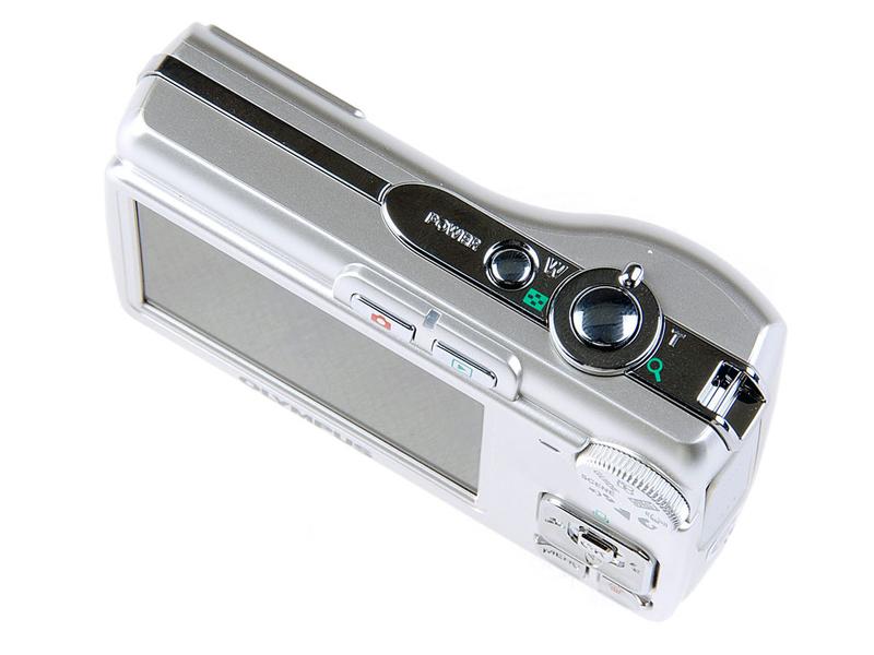 奥林巴斯fe-270与奥林巴斯e-p2套机哪个好