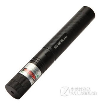 激光笔有多强 ceSMw2czK6IFU.jpg