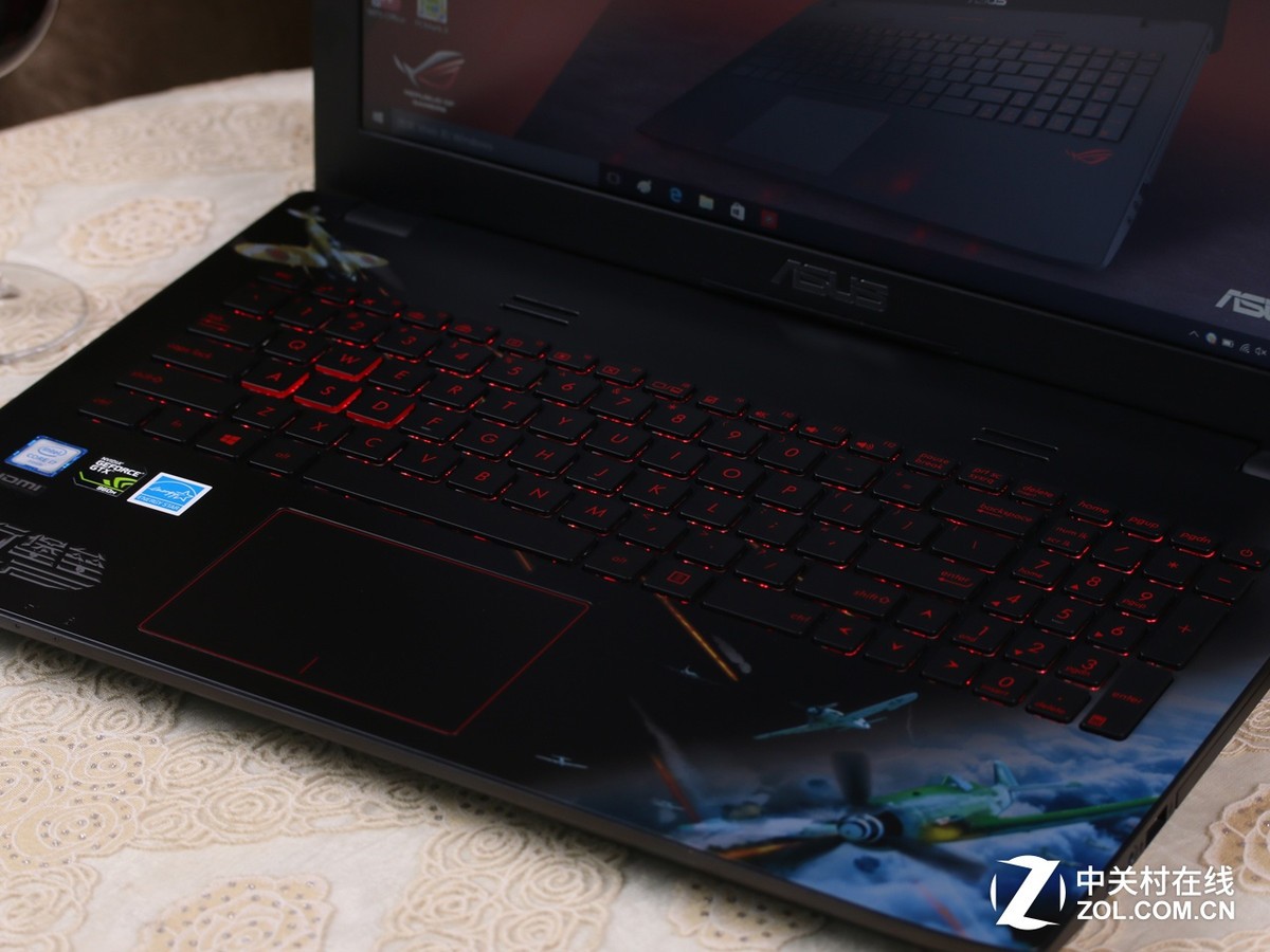 【高清图】 战个痛快 华硕战争雷霆fxpro游戏本评测图6